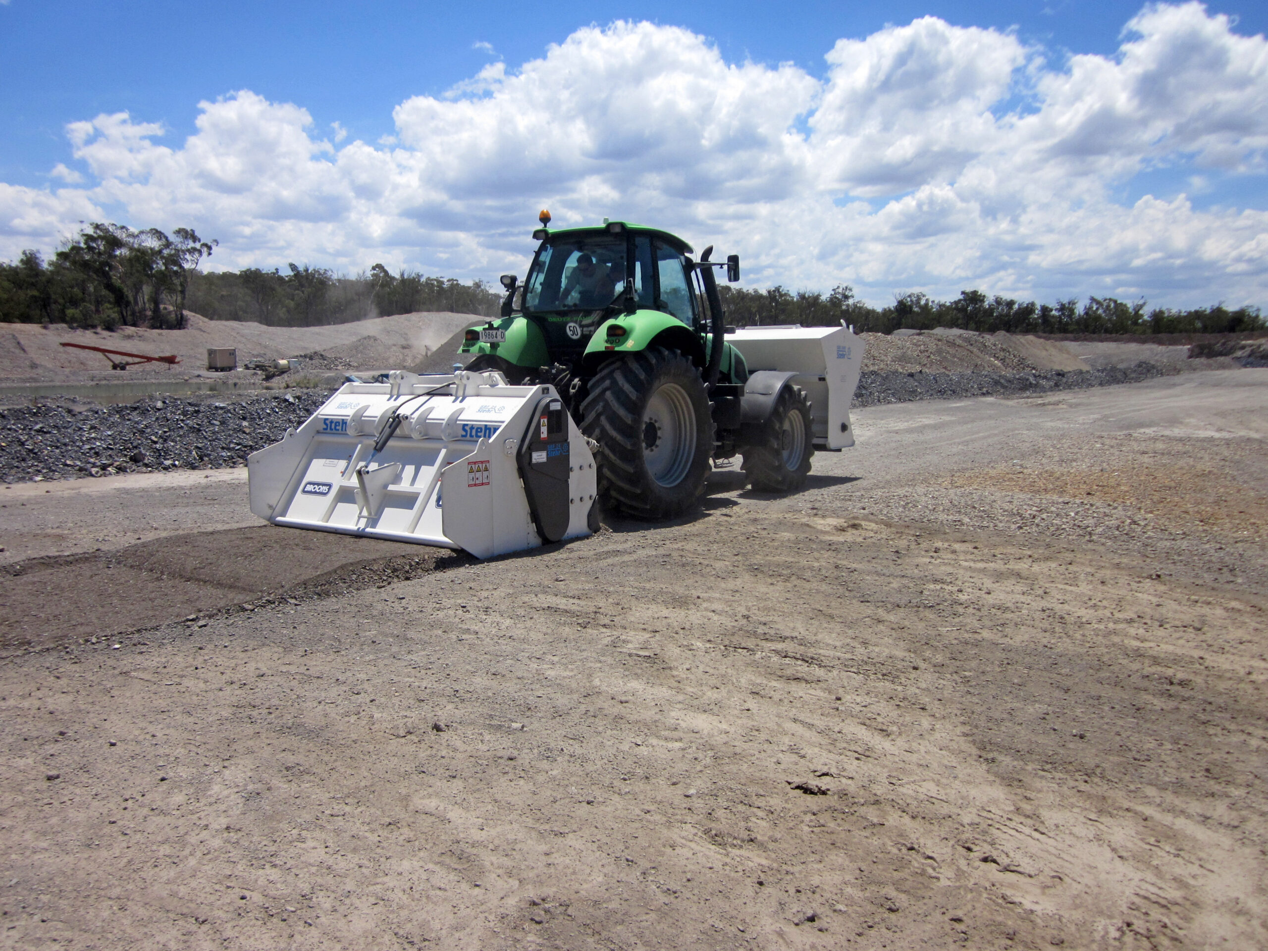 SBF-24-Soil-Stabiliser-SBS-3000-Spreader